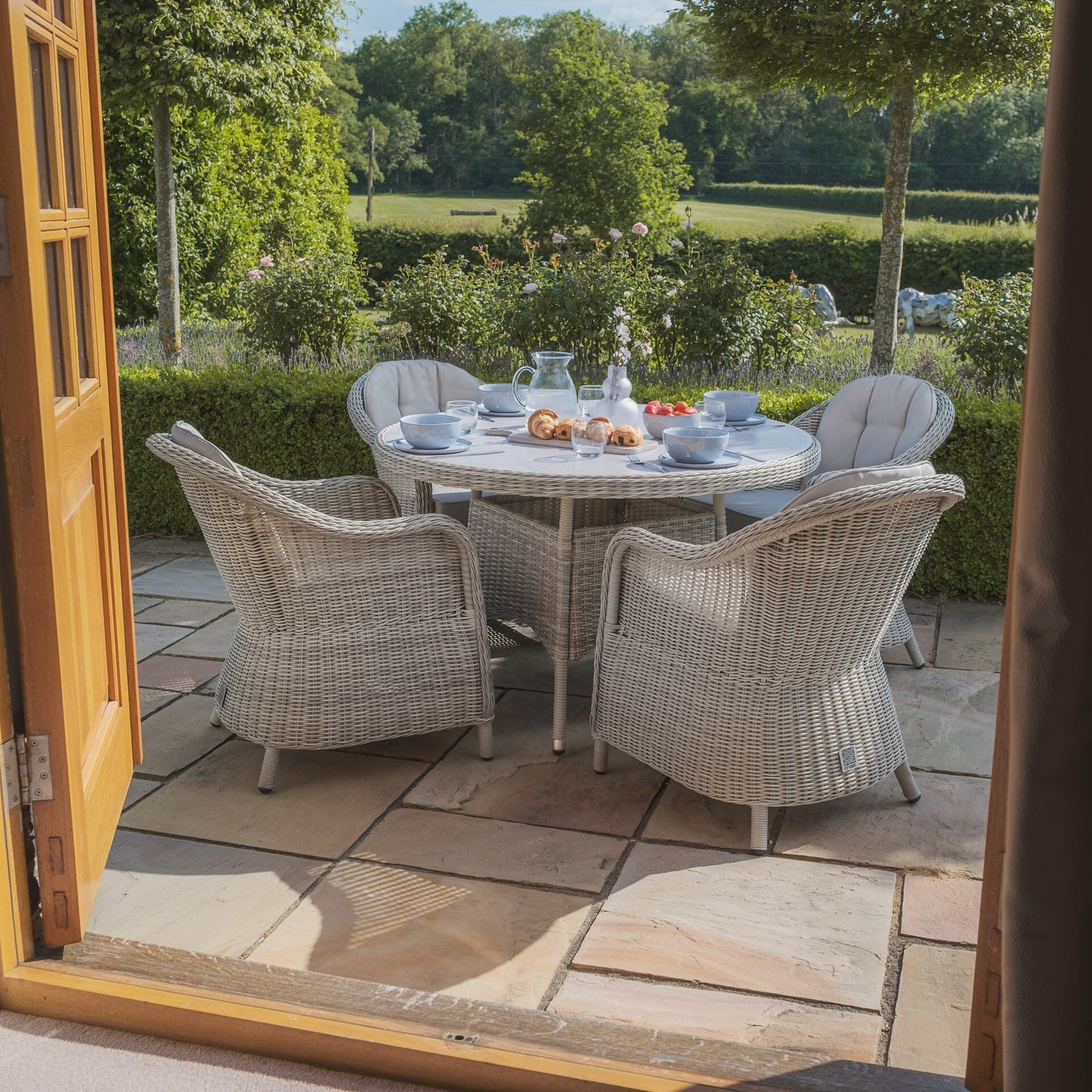 Oxford Heritage 4 Seat Round Rattan Dining Set - Ceramic Glass - Image 8