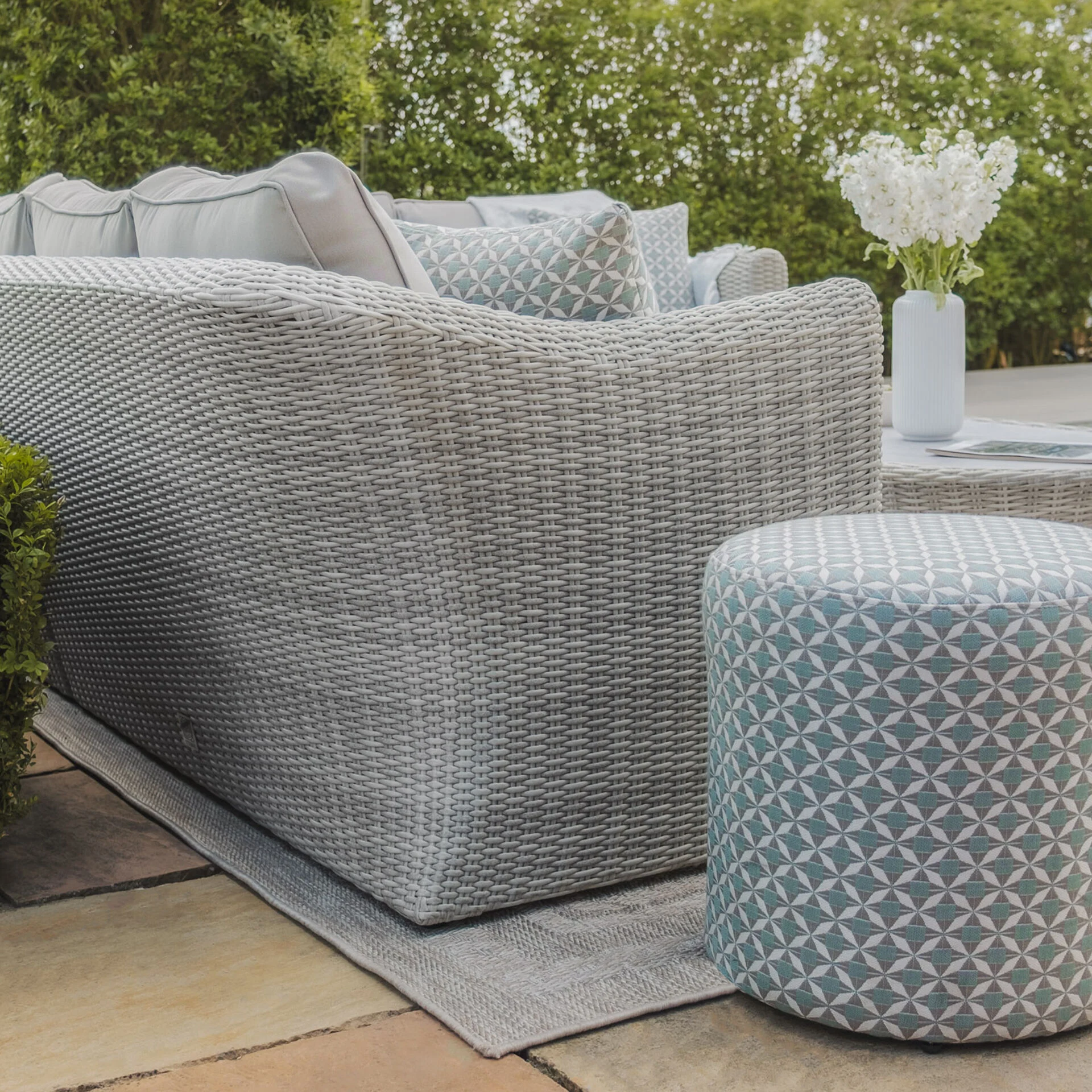 Oxford Small Rattan Corner Sofa Set with Armchair - Ceramic Glass - Image 4